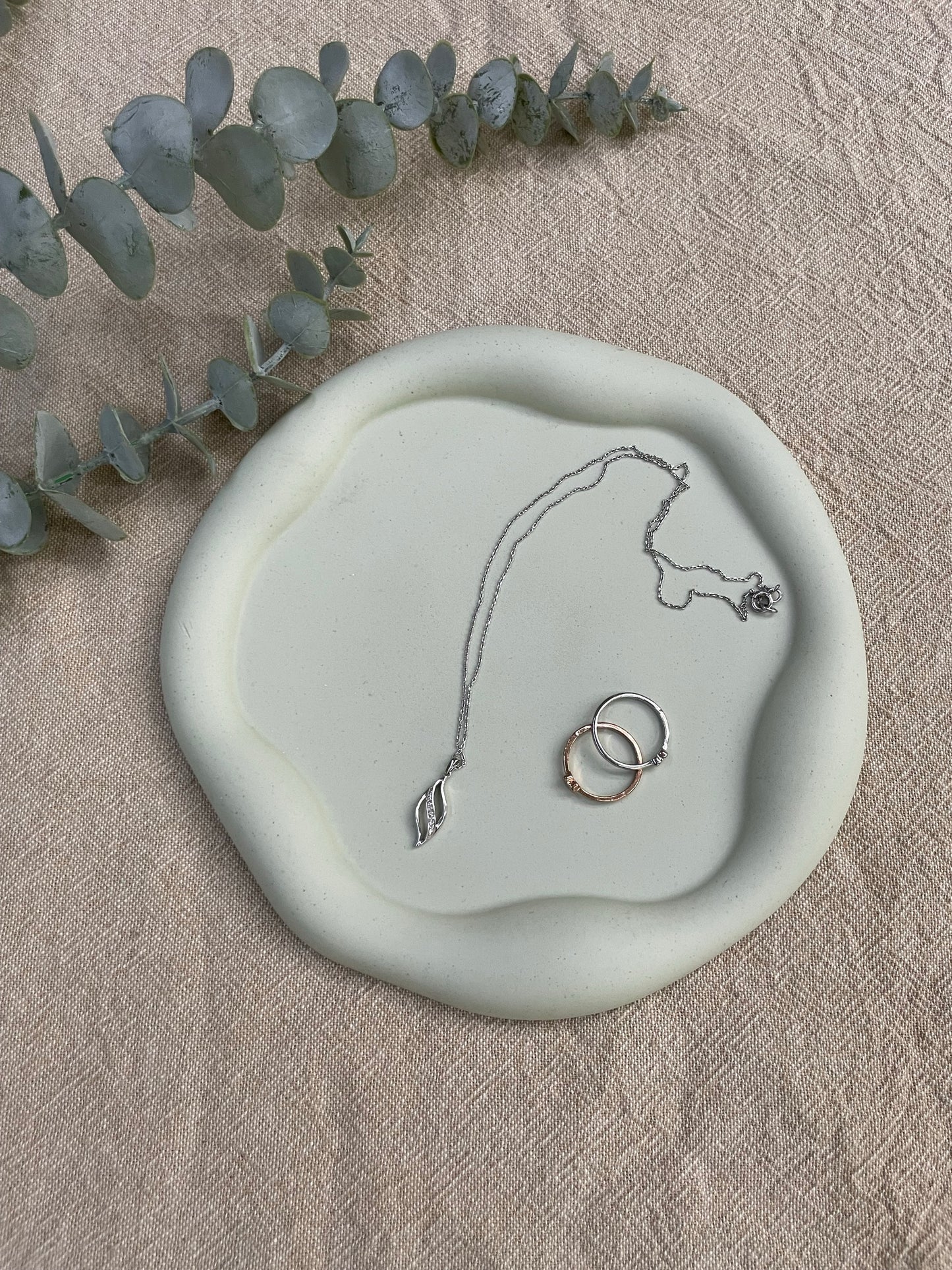 Organic Round Tray
